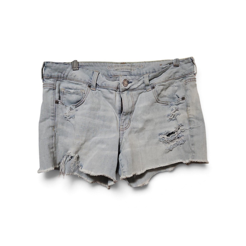 American Eagle Outfitters Light Wash Distressed Denim Shorts Raw Hem Low Rise 14